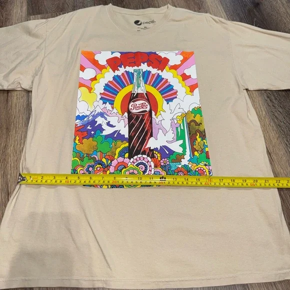 Pepsi 🌈 Groovy Rainbow and Cream Oversized Graphic Tee Women's Size XL Like New! - Picture 10 of 11